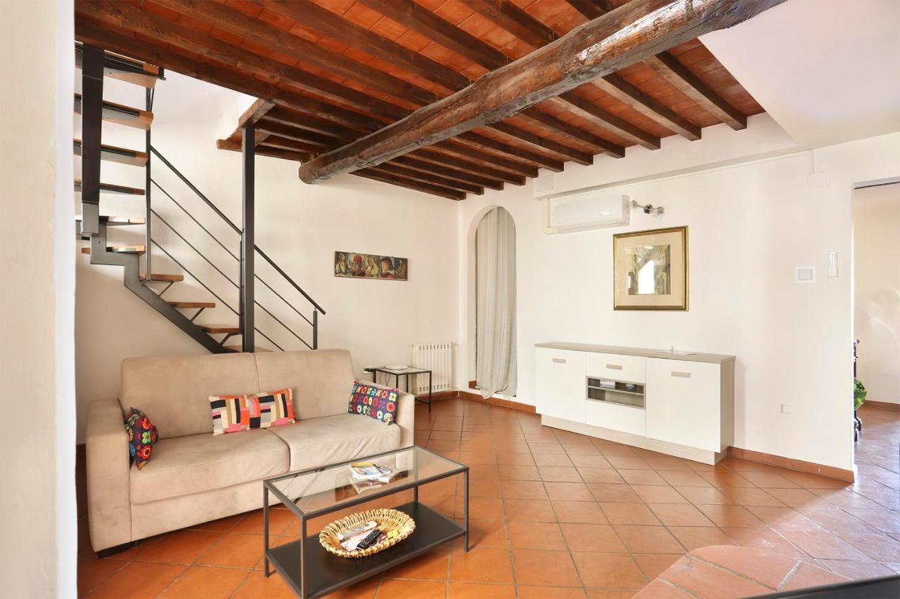 Tornabuoni Apartment- Hosted By Sweetstay Флоренция Екстериор снимка