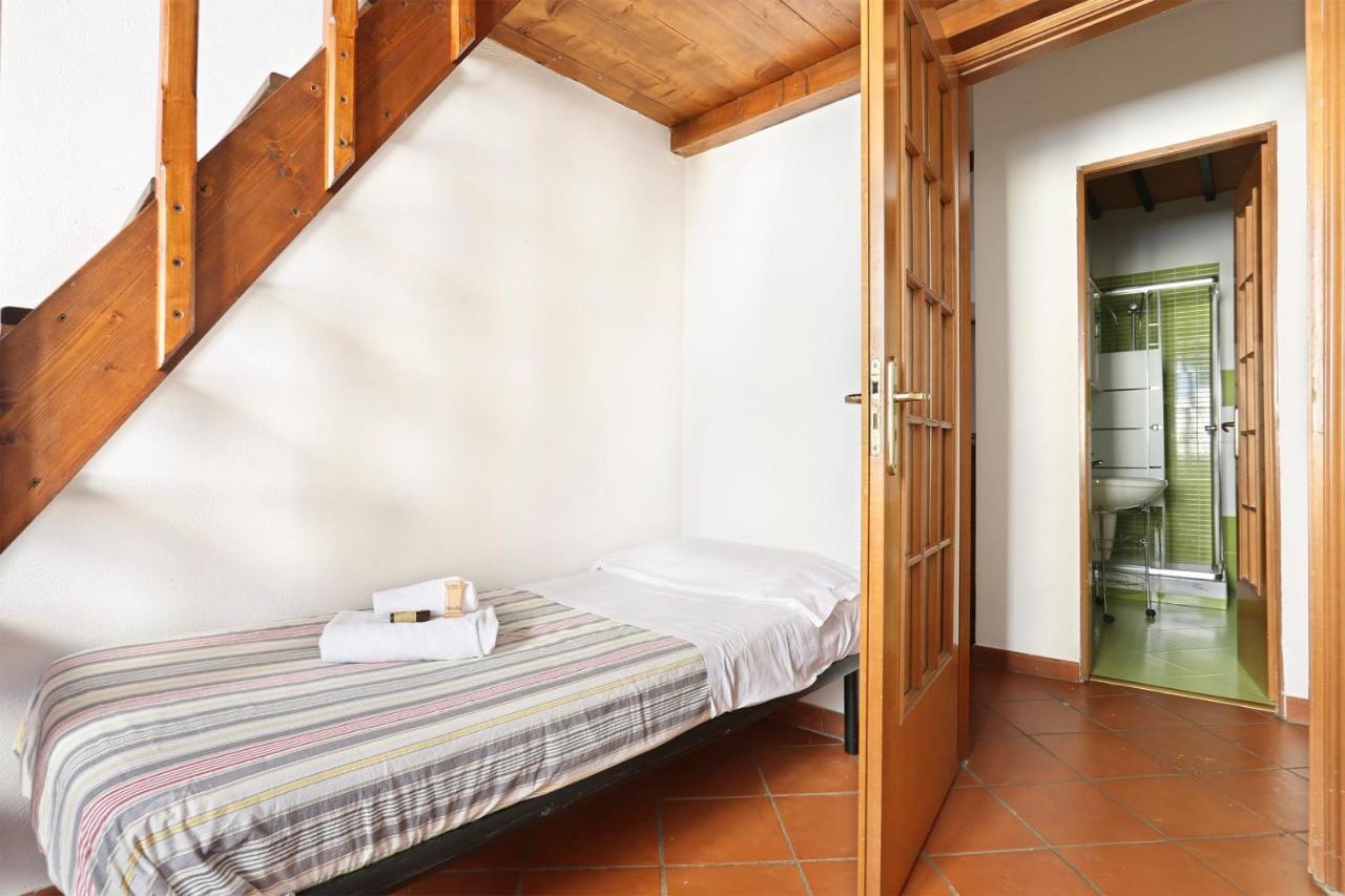 Tornabuoni Apartment- Hosted By Sweetstay Флоренция Екстериор снимка