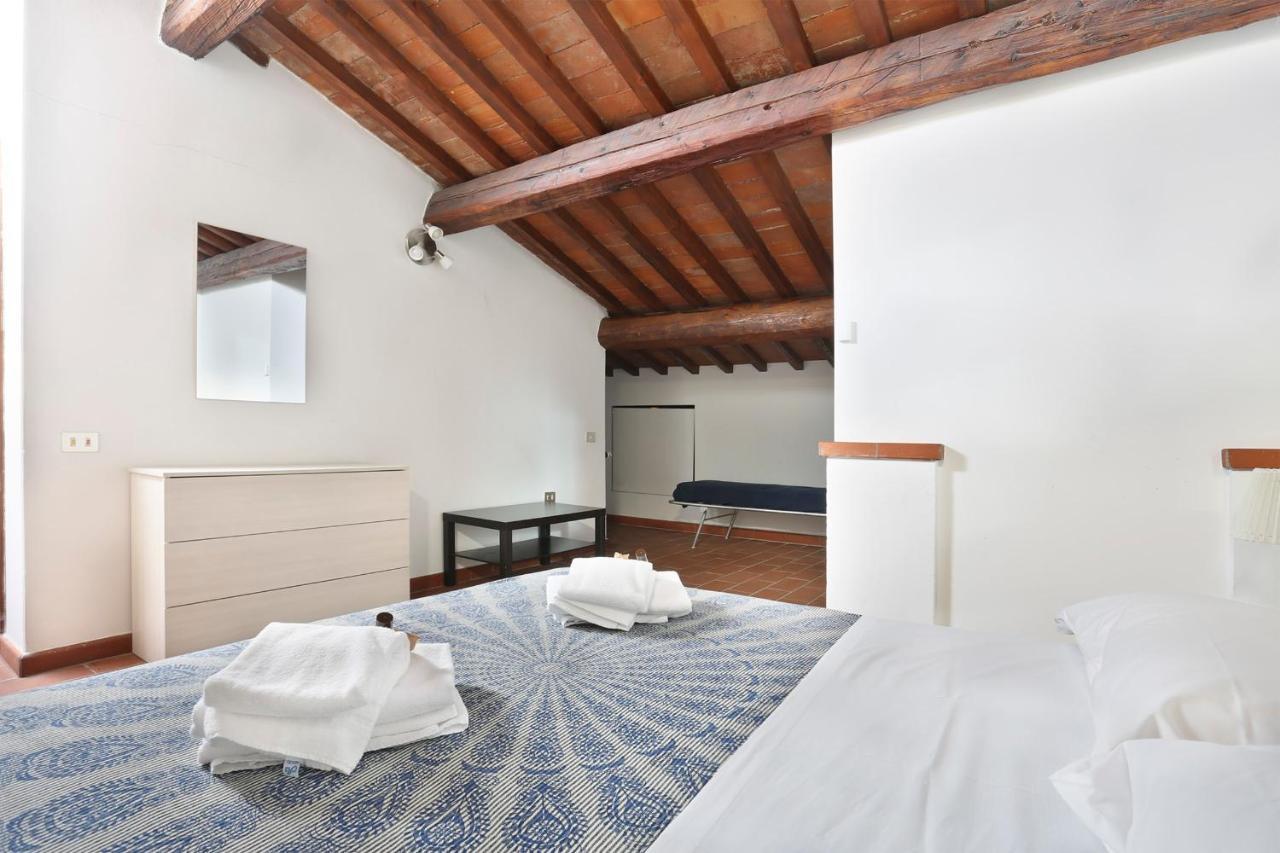 Tornabuoni Apartment- Hosted By Sweetstay Флоренция Екстериор снимка